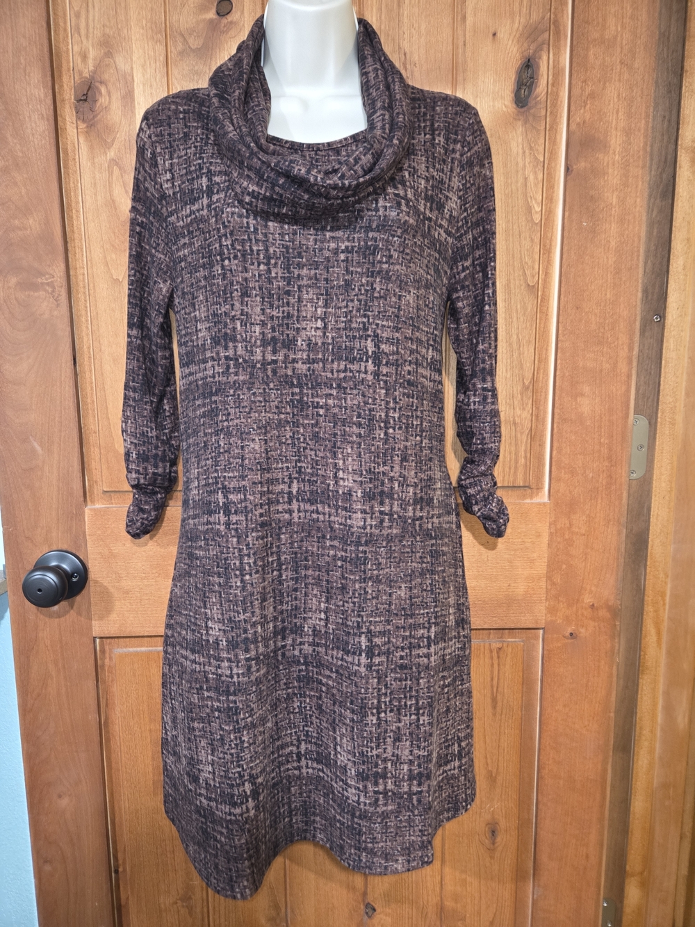 Robert Louis Brown Heathered Scoop Neck Long Sleeve Dress With Detachable Scarf